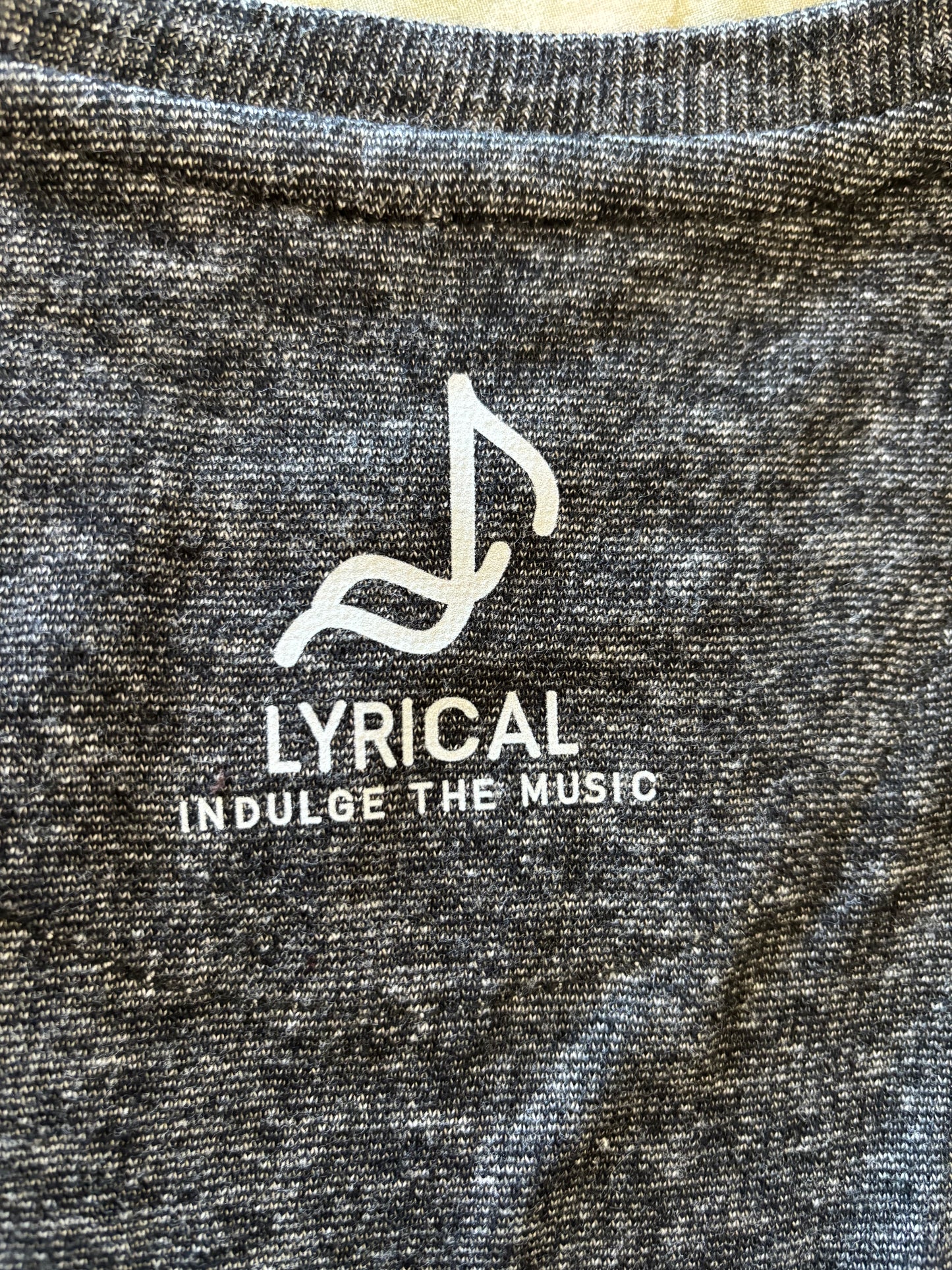 Men’s/unisex long sleeve guitar shirt. Black/charcoal