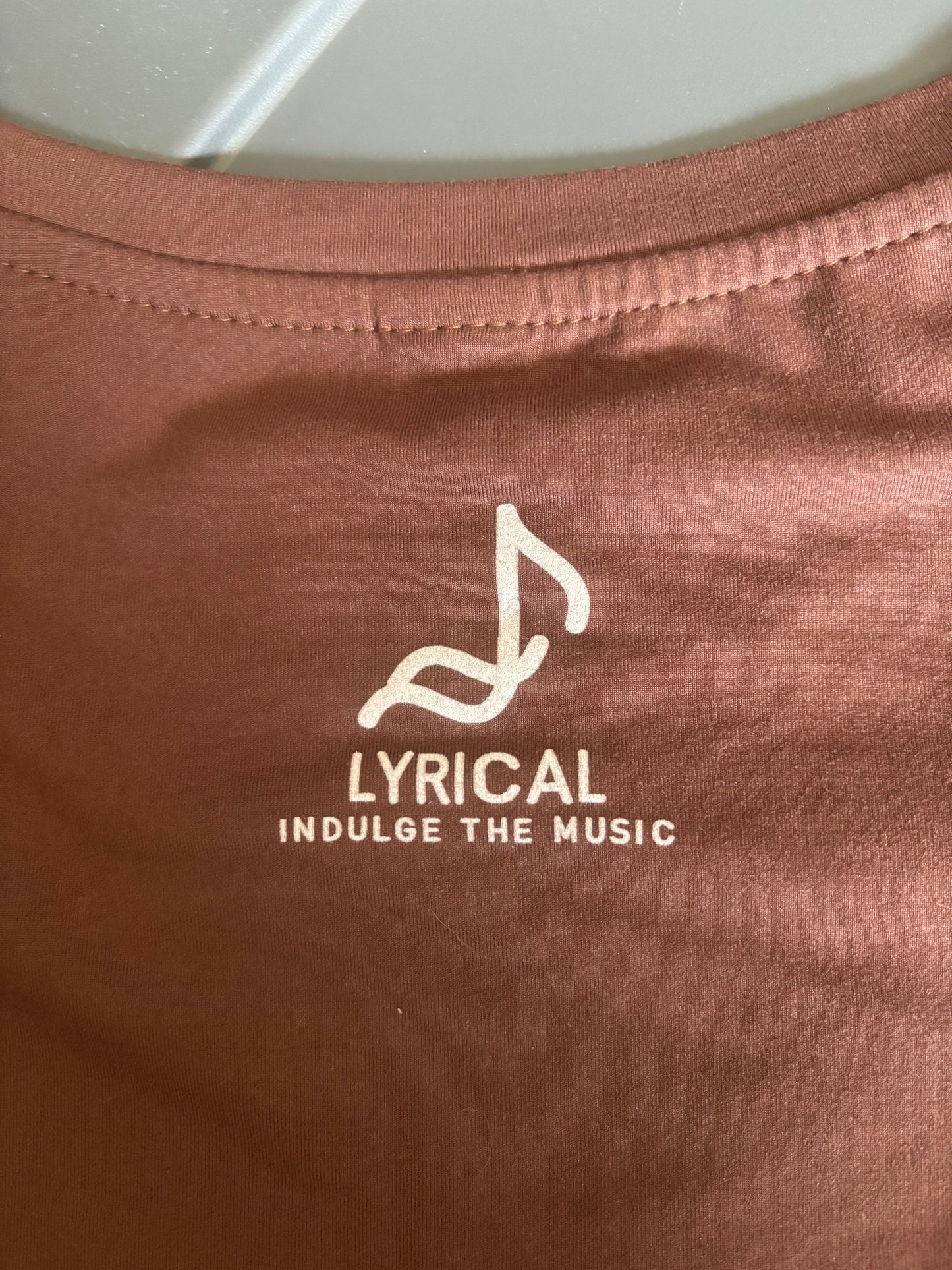 Men's/Unisex brown Guitar and Om Tee